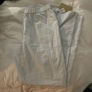 Aritzia Boardwalk pant in pinstripe